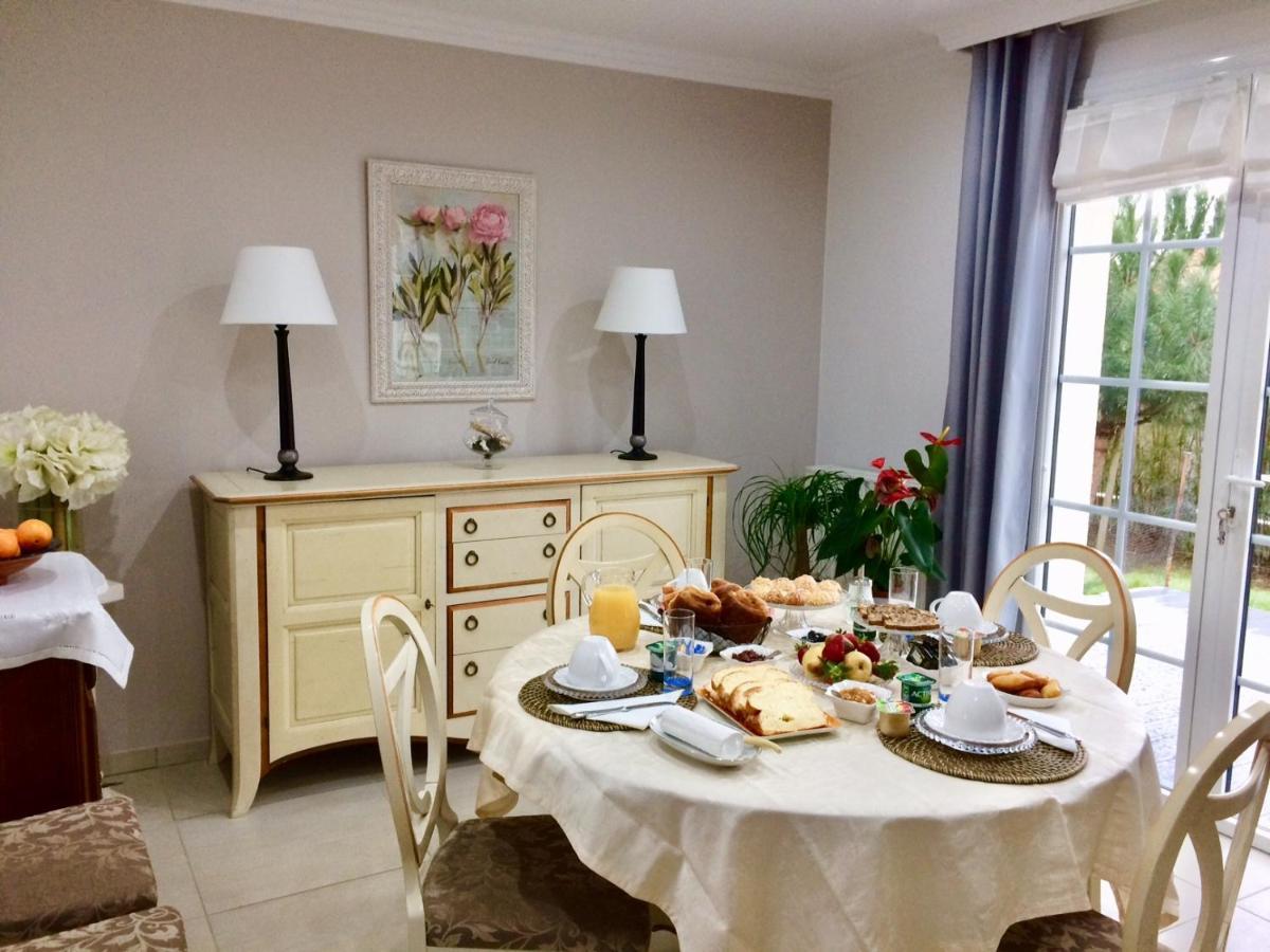 Chambres D'Hotes La Rose Des Sables Les Herbiers Exterior photo